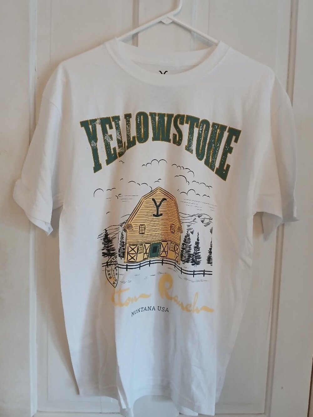 Yellowstone Dutton Ranch Montana USA White Short Sleeve Shirt - Large